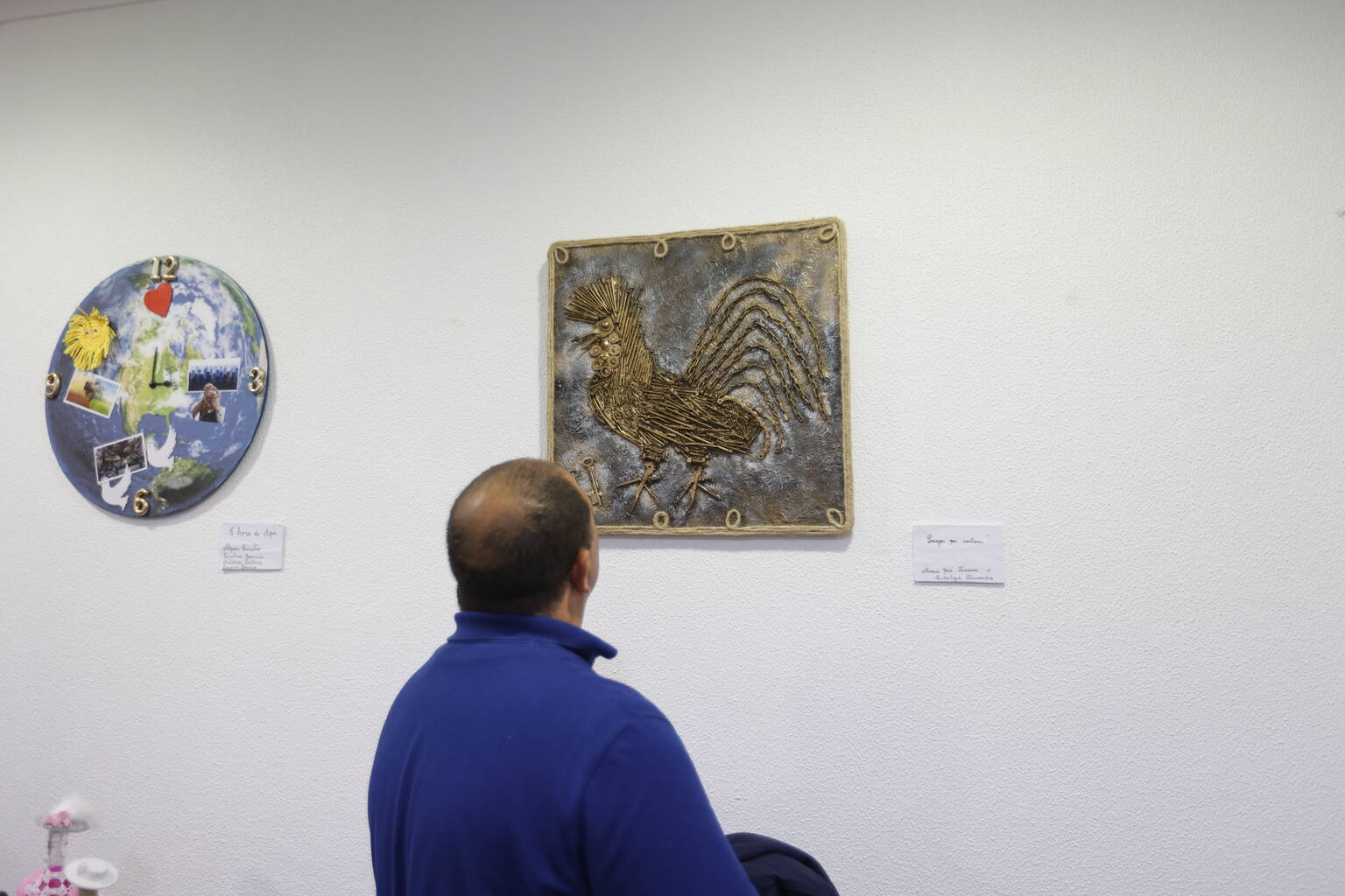 "Pregos que cantam" de Maria José Ferreira e Cidaliza Fernandes